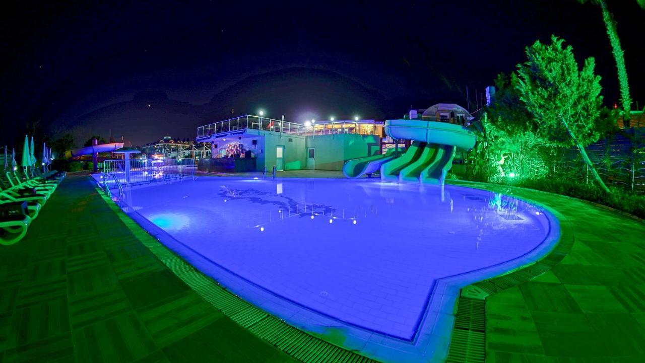 Clover Magic Seagate Belek Hotel Анталия Екстериор снимка